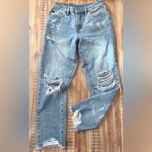 Kancan Womens Frayed Hem Busted Knee Distressed Jean Size 5/26 Style KC5161M